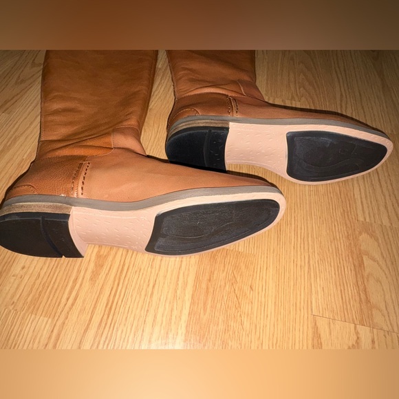 NEW GORGEOUS tall Franco Sarto women’s 10 Leather Riding Boots Camel color - Picture 5 of 11
